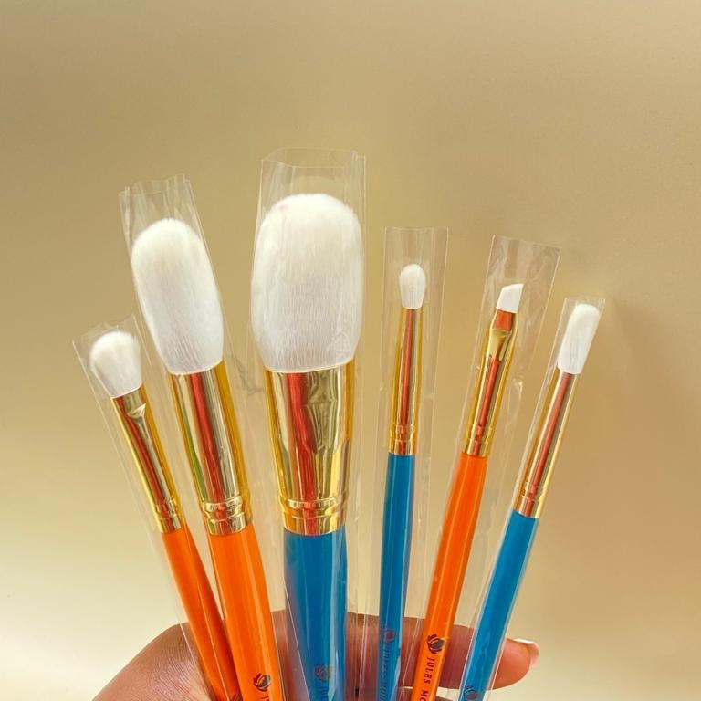 Jules Montana Brush Set - Image 2